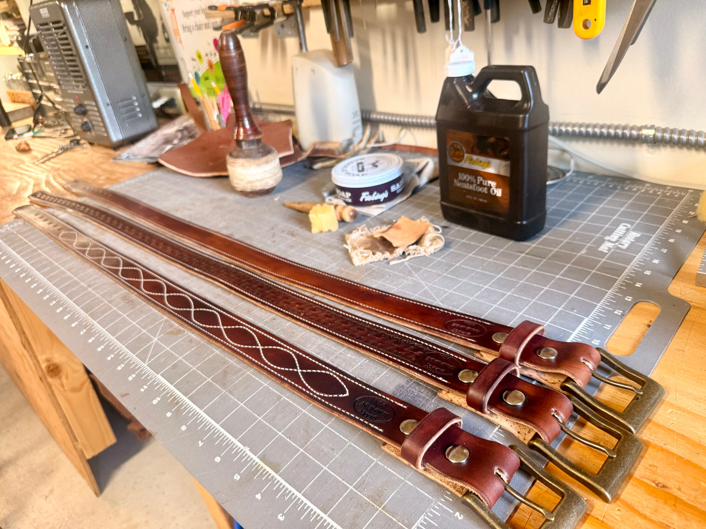 Heavy Duty Stitched Gun Belt with Decorative Wave Stitch